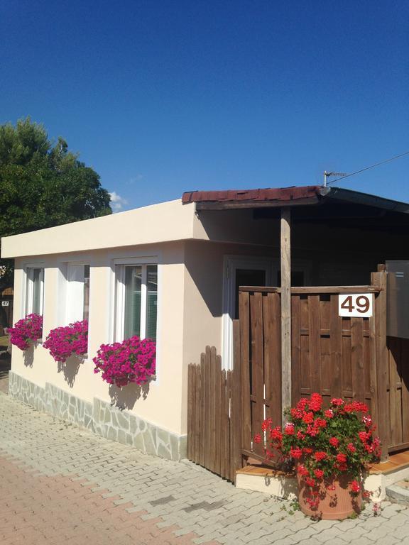 Camping Vallecrosia Luaran gambar