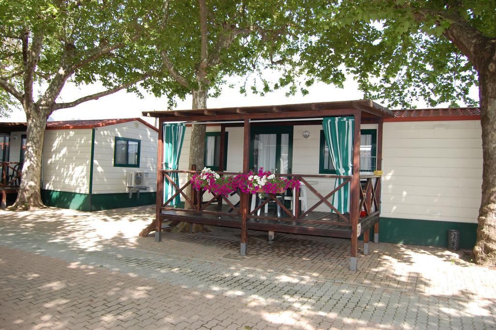 Camping Vallecrosia Luaran gambar